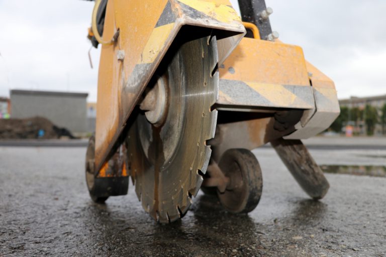 How To Cut A Concrete Floor? MEGASAW